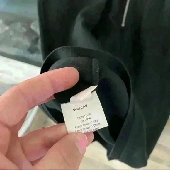 Willow Linen Black Dress - Picture 5 of 5